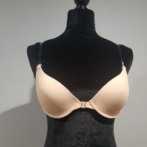 Clear strap and back bra